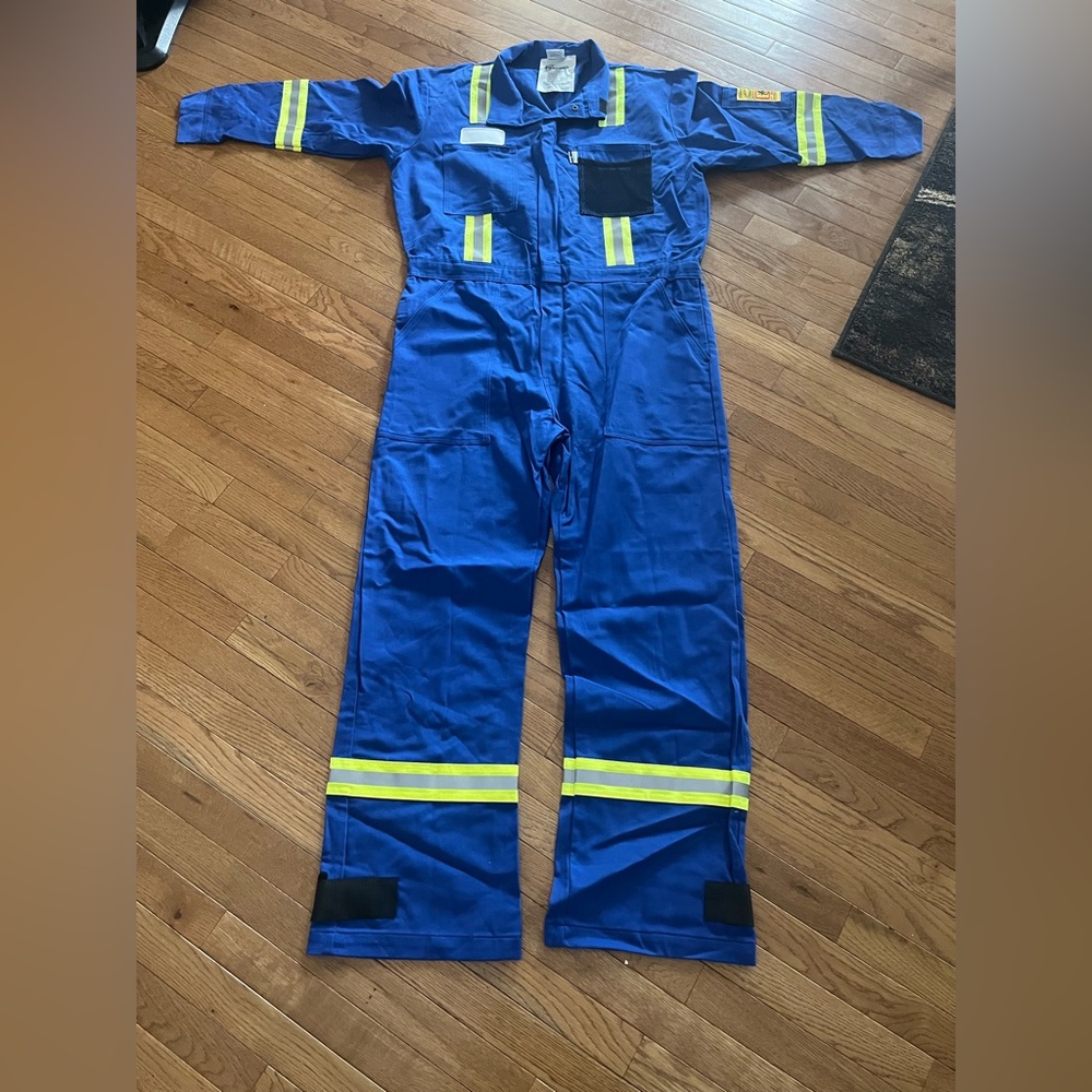 NEW McCordick westex ulta soft men’s fire resistant coveralls size 48T